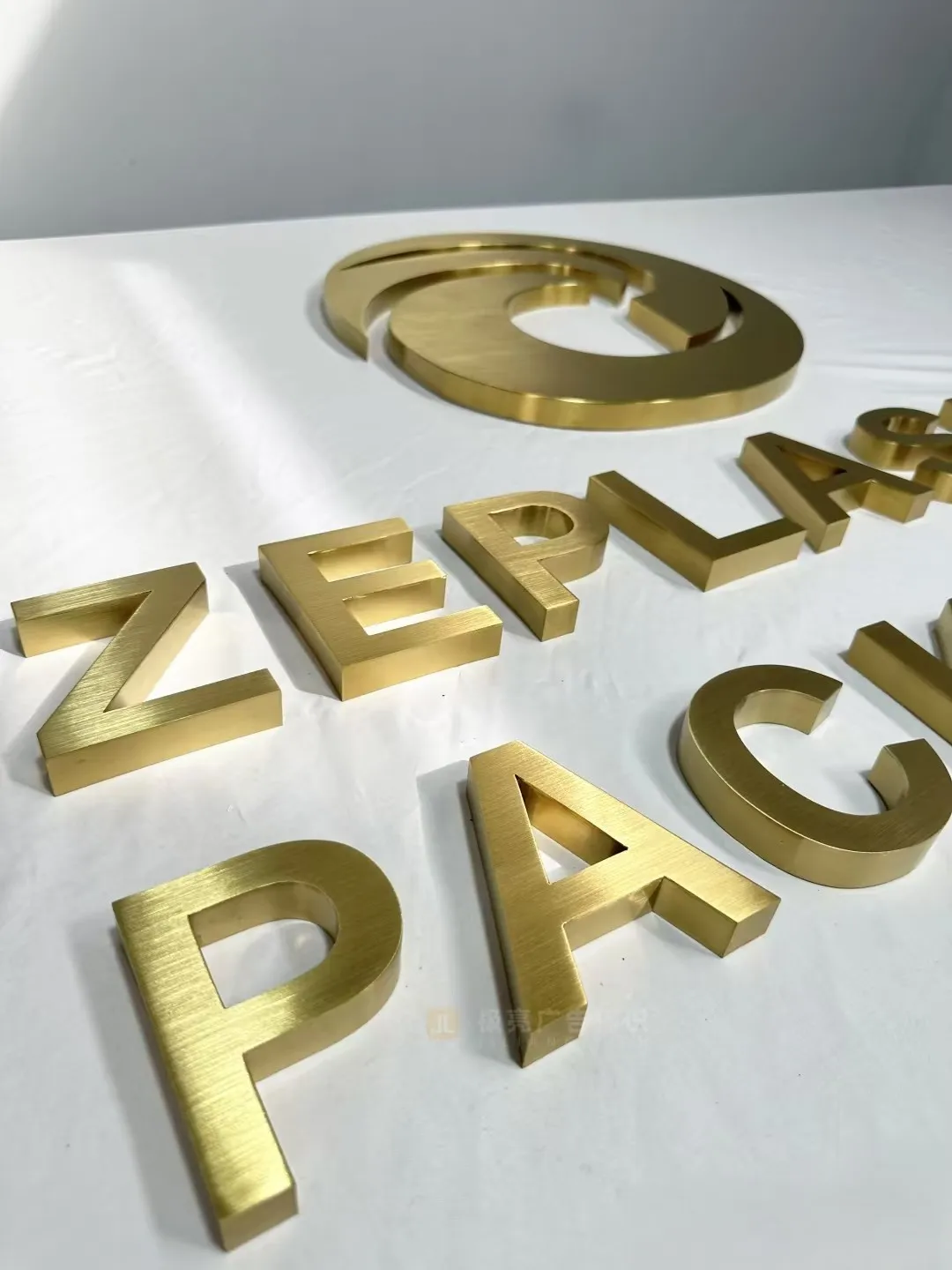 brass-copper-letters real project